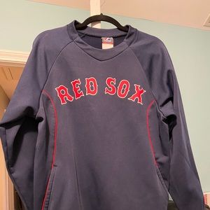 Men’s Majestic Medium Red Sox sweatshirt